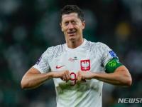 黑白体育-关于莱万多夫斯基在德国队比赛中精彩发挥，战术调整引发热议！的信息