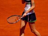 黑白体育-穆古鲁扎爆冷击败TL，回归赛场引爆全场！的简单介绍