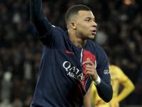 黑白体育-关于姆巴佩迎来十二赛季高光表现，加拿大队球迷沸腾！的信息